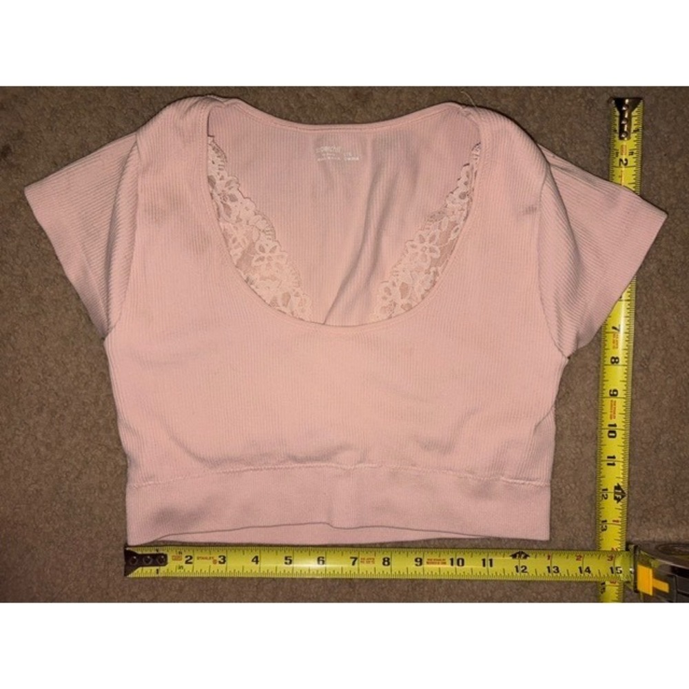 Superchill by Aerie Pink Ribbed Lace Trim Crop Top Short Sleeve Large T49-3